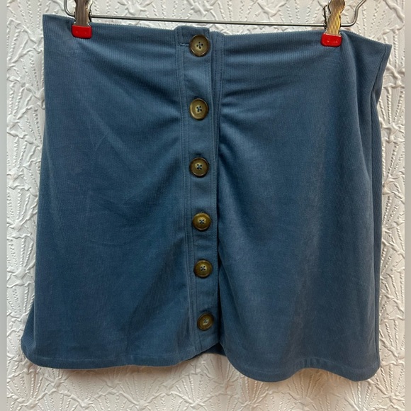 NWT BCBG Generation Small Soft Corduroy Mini Skirt in Night Blue - Picture 2 of 8